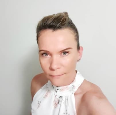 Amanda Hutchins - Australian Nurse Practitioner with rural generalist and emergency nursing background